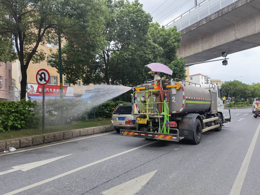 園林綠化養(yǎng)護澆水